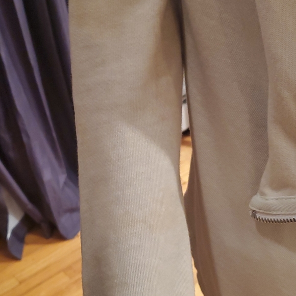 Tan jacket - Picture 6 of 6